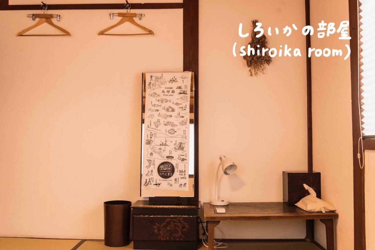 Book & Guesthouse Hitotomaru Тоёока Экстерьер фото